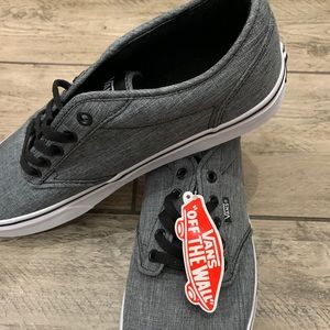 NWT men’s vans size 11 1/2